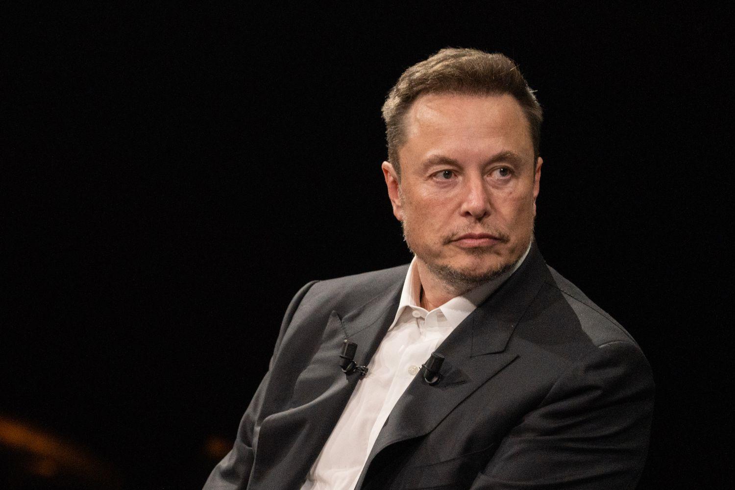 Test your knowledge about the visionary entrepreneur Elon Musk. This quiz covers his early life, groundbreaking companies, and extraordinary achievements.