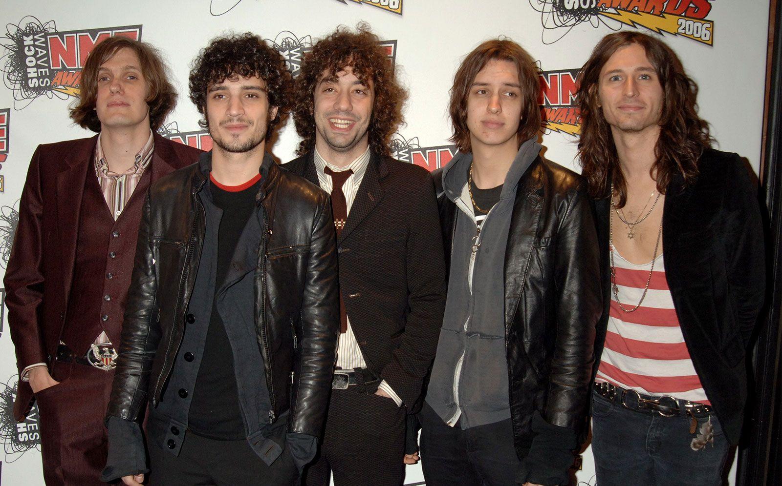 Think you know everything about The Strokes? Test your knowledge on their discography, iconic lyrics, band members, and amazing trivia!