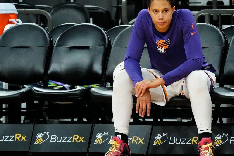 Think you know everything about the Women's National Basketball Association? Test your knowledge on team histories, star players, notable achievements, and unforgettable games in this comprehensive WNBA quiz!