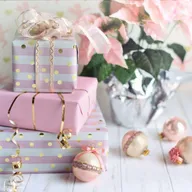 Find Your Perfect Gift for Readers!